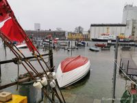 004 - Ljudmila Penner 2020 Hafen Hochwasser